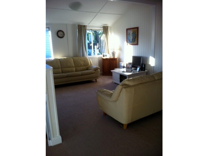 13 Archibald Street, Fairfield QLD 4103