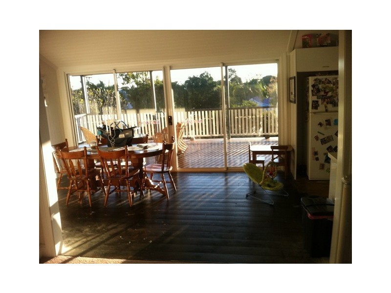 13 Archibald Street, Fairfield QLD 4103