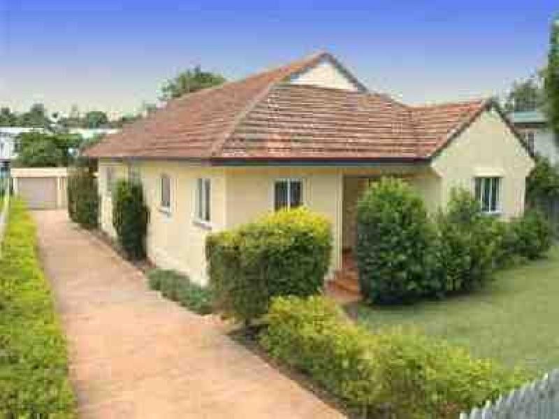 56 Clifton Street, Moorooka QLD 4105