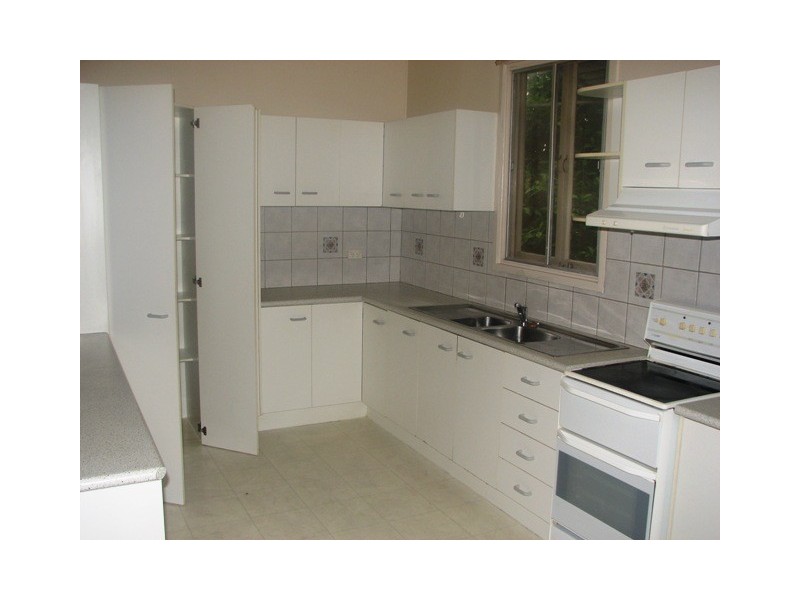 63  Longeuval Street, Annerley QLD 4103