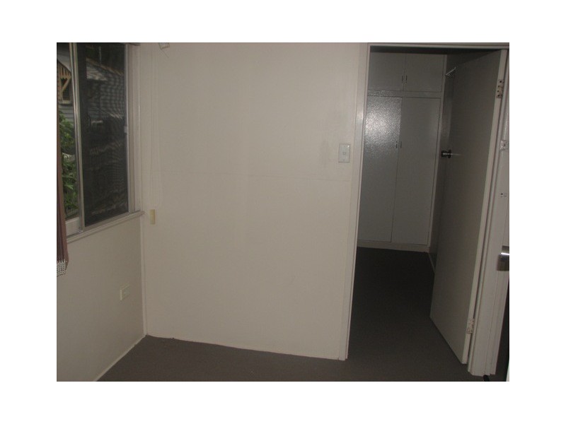 63  Longeuval Street, Annerley QLD 4103