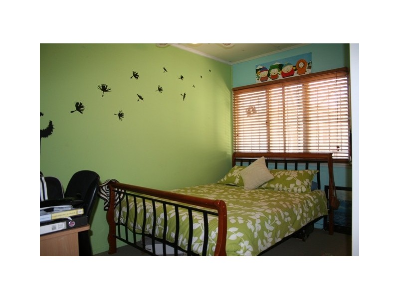 80 Hammersmith Street, Coopers Plains QLD 4108