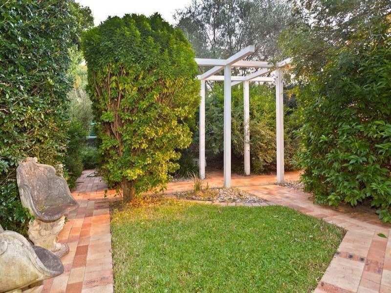 4  Delville Avenue, Moorooka QLD 4105