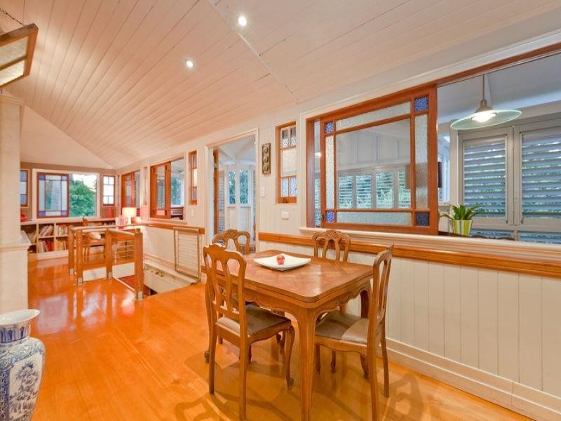 4  Delville Avenue, Moorooka QLD 4105