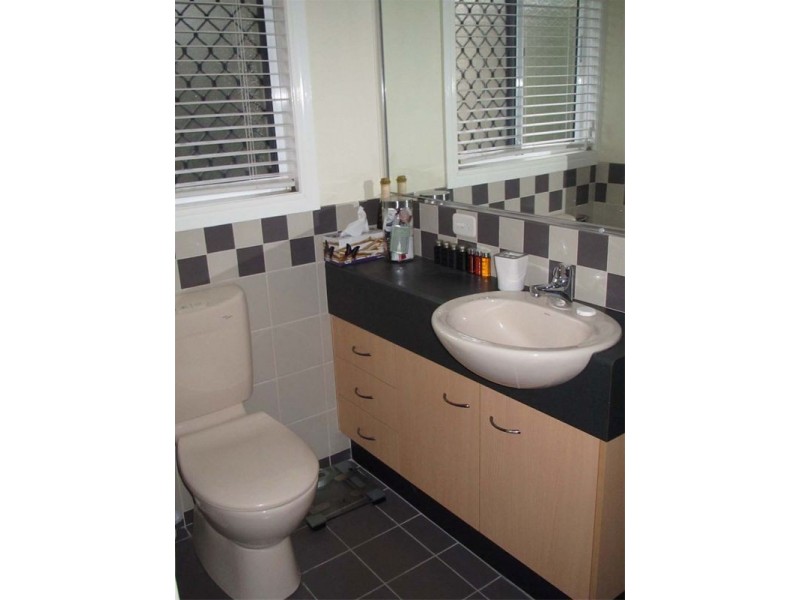 4/117 Ekibin road, Annerley QLD 4103