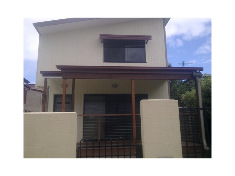 2/34 Wallace Street, Moorooka QLD 4105