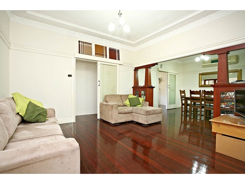 8 Fincastle Street, Moorooka QLD 4105