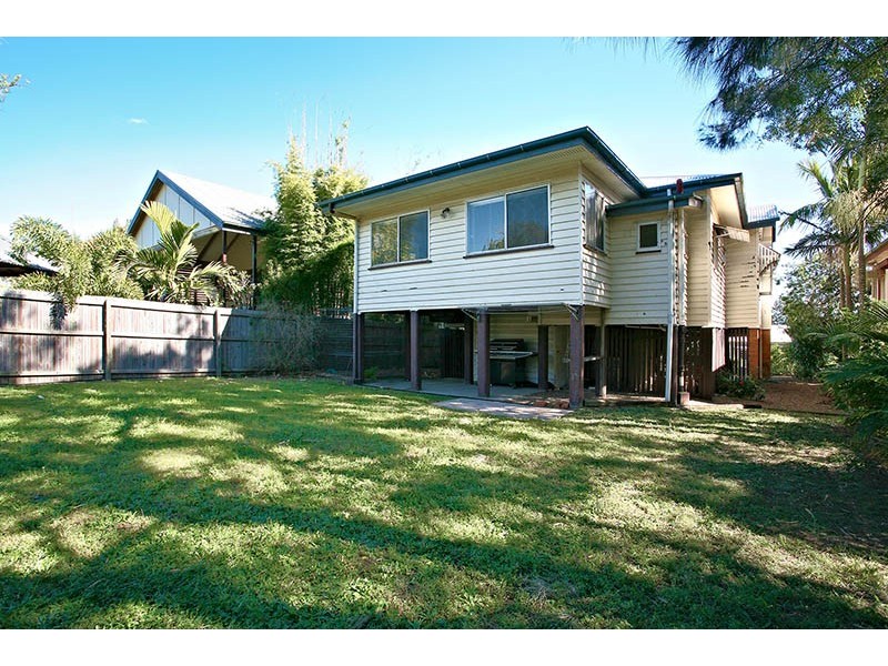 8 Fincastle Street, Moorooka QLD 4105