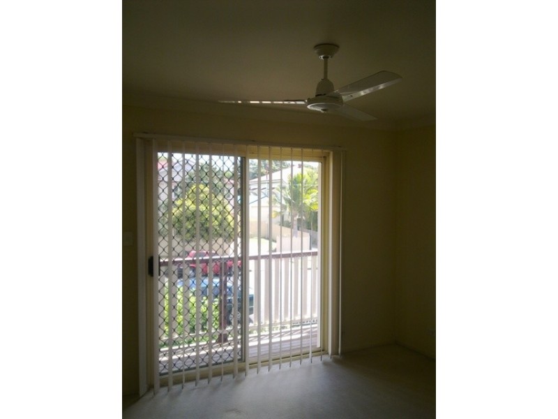 1/8  Koala Road, Moorooka QLD 4105