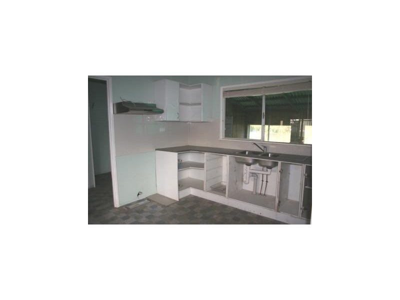 80 Pegg Road, Rocklea QLD 4106