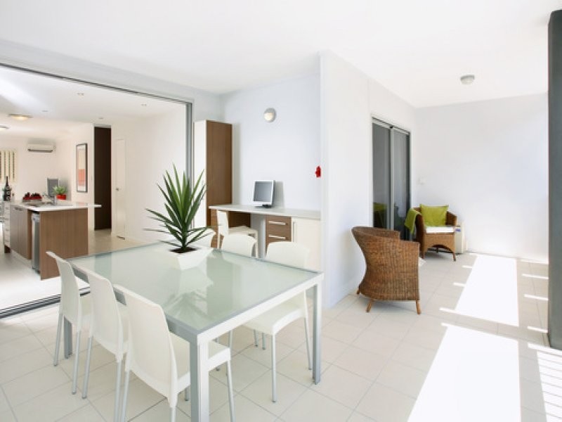 2/1 Redarc Street, Fairfield QLD 4103