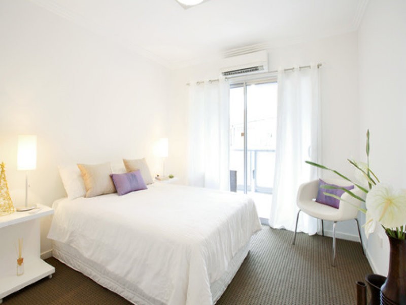 2/1 Redarc Street, Fairfield QLD 4103