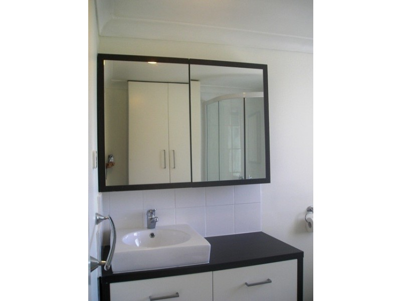 27a  Errington Street, Moorooka QLD 4105