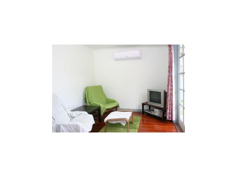 6 Olivia Avenue, Salisbury QLD 4107