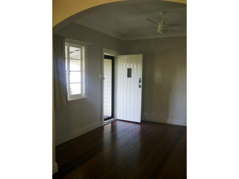 63 Goodwin Terrace, Moorooka QLD 4105