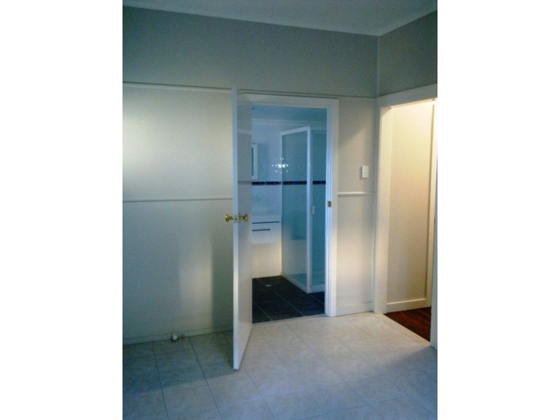 63 Goodwin Terrace, Moorooka QLD 4105