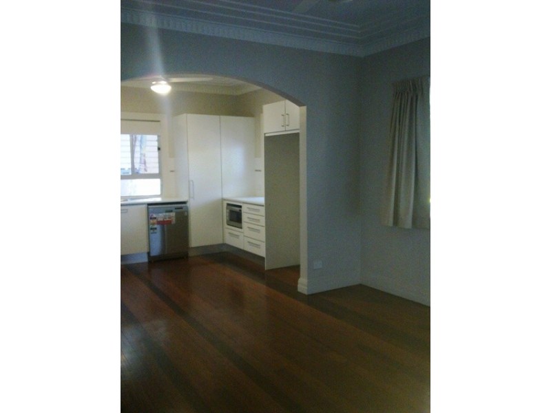 63 Goodwin Terrace, Moorooka QLD 4105