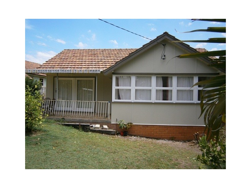 35 Nettleton Crescent, Moorooka QLD 4105