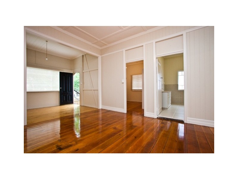 86 Sherwood Road, Rocklea QLD 4106