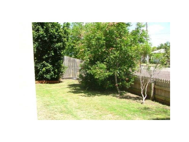 121 Chaucer Street, Moorooka QLD 4105