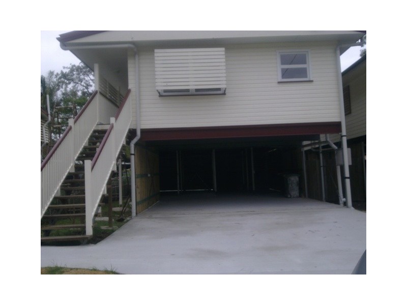 32 John Bright Street, Moorooka QLD 4105