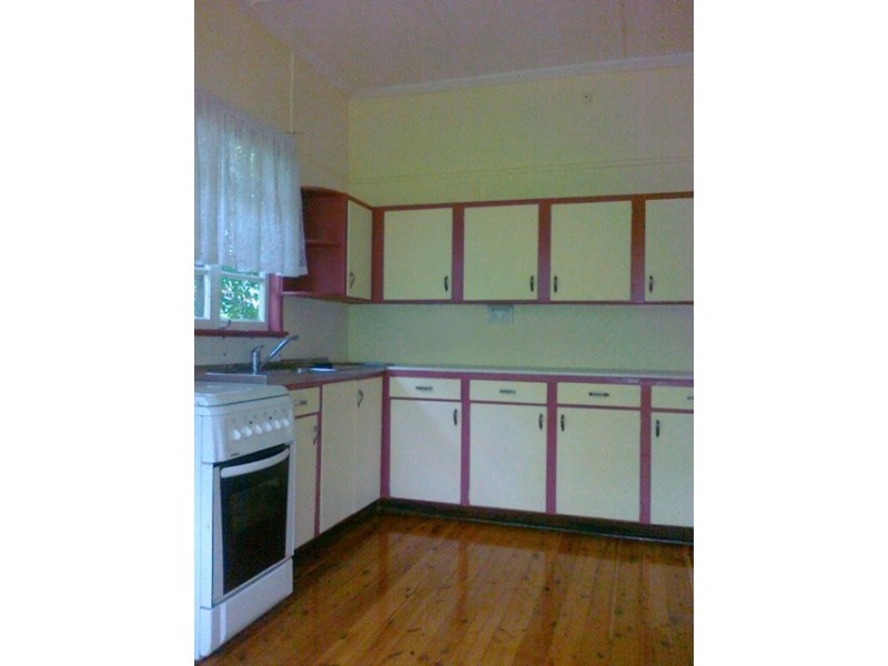 92 Ainsworth Street, Salisbury QLD 4107