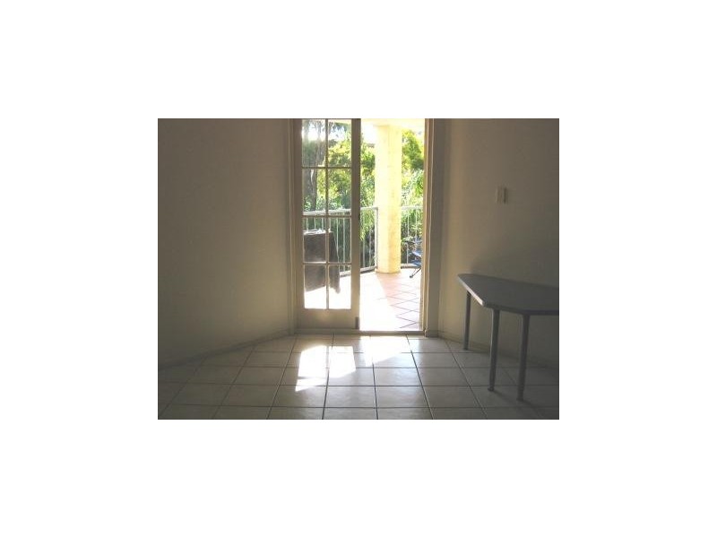 11/19 NELSON STREET, Yeronga QLD 4104