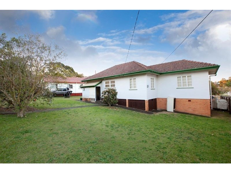 10 Esher Street, Tarragindi QLD 4121