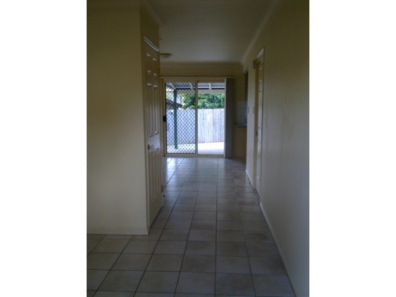 1/8  Koala Road, Moorooka QLD 4105