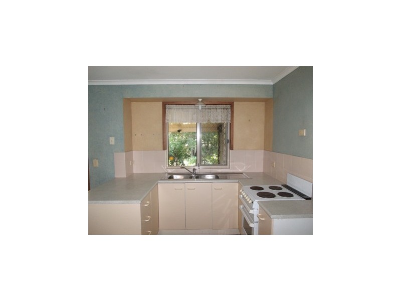 6  Jason Court, Redbank Plains QLD 4301