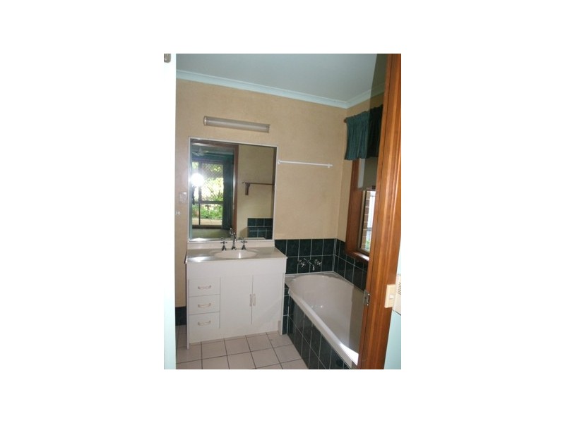 6  Jason Court, Redbank Plains QLD 4301