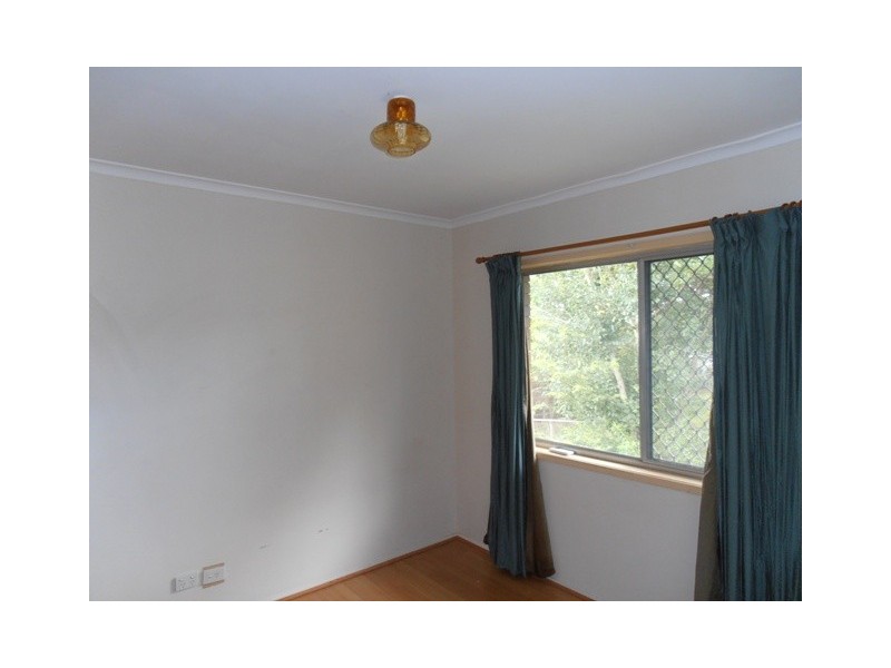 12  Kidd Street, Robertson QLD 4109