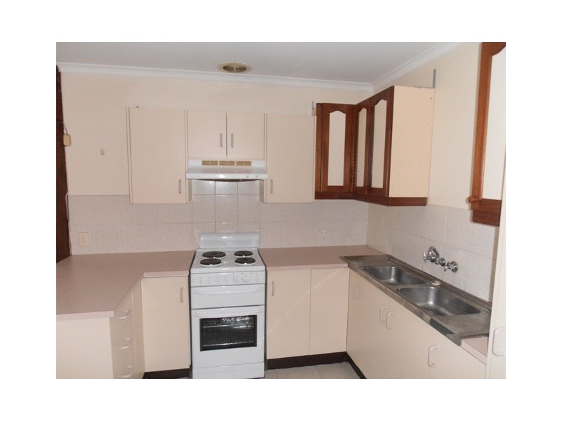 12  Kidd Street, Robertson QLD 4109