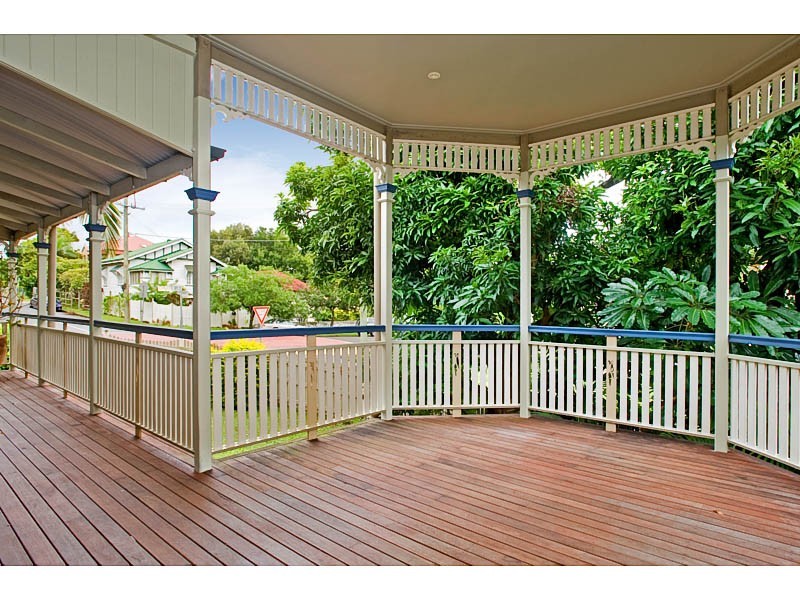 74 Chaucer Street,, Moorooka QLD 4105