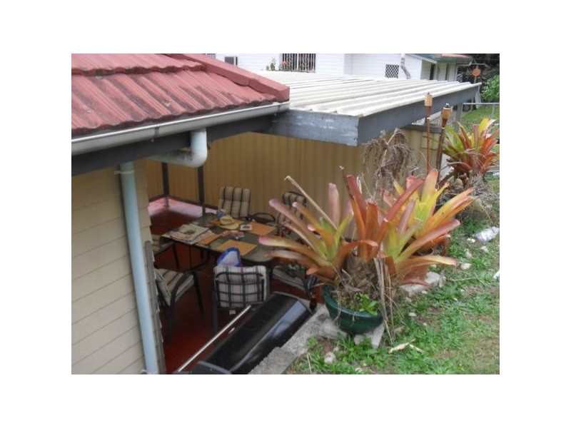 12 Hillview Tce, Moorooka QLD 4105