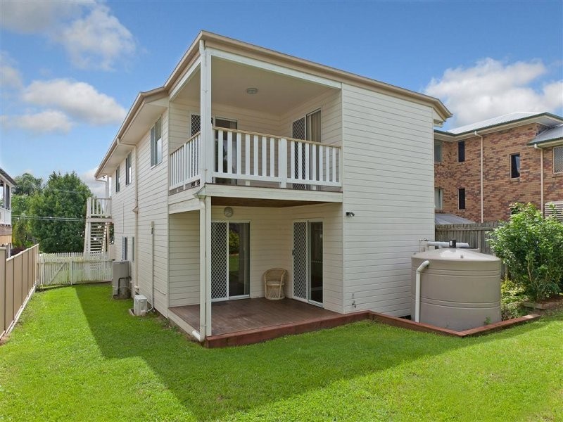 36 Ridge Street, Greenslopes QLD 4120