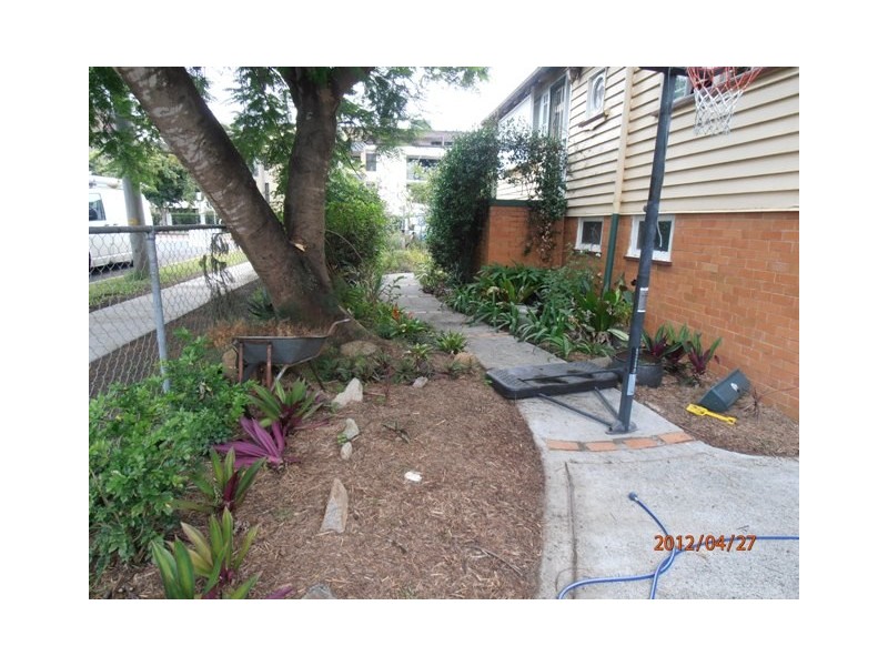 36 Hamilton Road, Moorooka QLD 4105