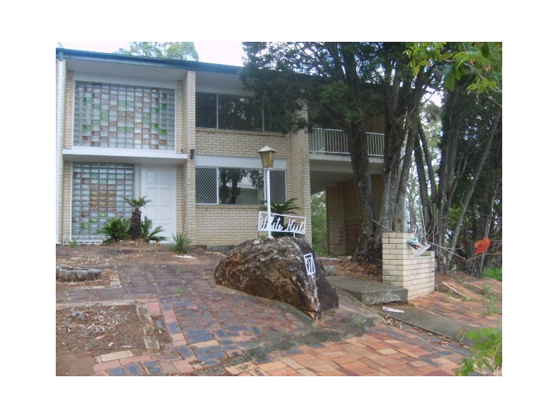 27 Wonderlost Outlook, Annerley QLD 4103