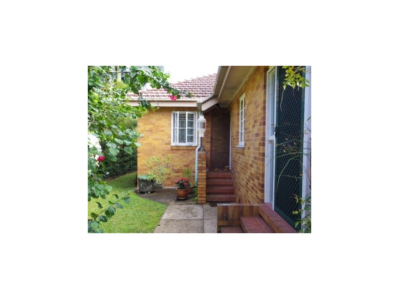 33 Fairy Street, Moorooka QLD 4105