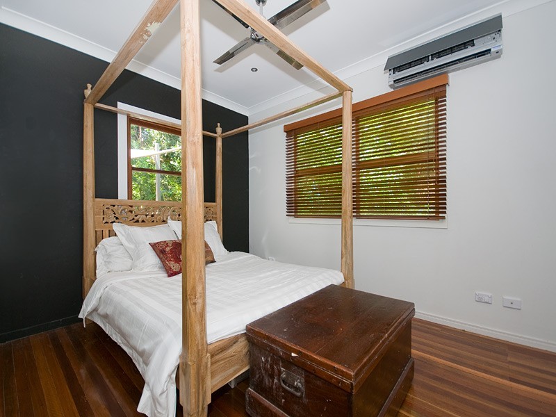 17 Playfair Street, Tarragindi QLD 4121