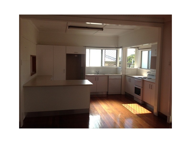 44 Goodwin Tce, Moorooka QLD 4105