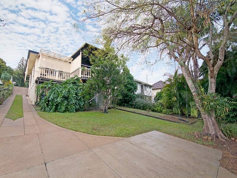 19 La Monte Street, Moorooka QLD 4105