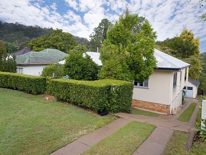 19 La Monte Street, Moorooka QLD 4105