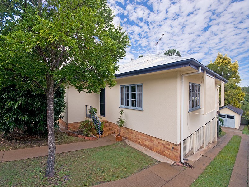 19 La Monte Street, Moorooka QLD 4105