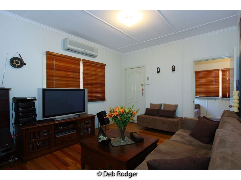 19 Muriel Ave, Moorooka QLD 4105