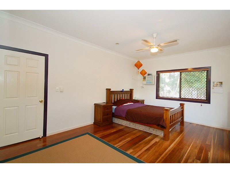 92 Sunshine Avenue, Tarragindi QLD 4121