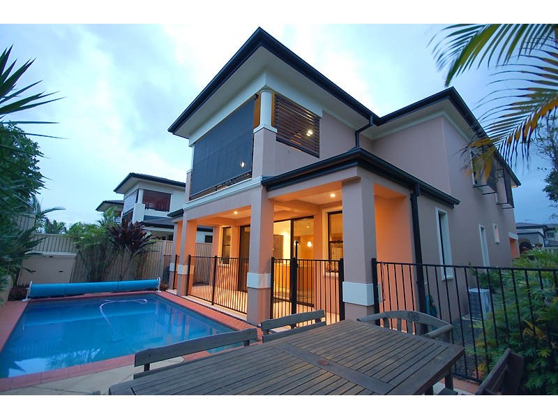 2/53 Paragon Street, Yeronga QLD 4104