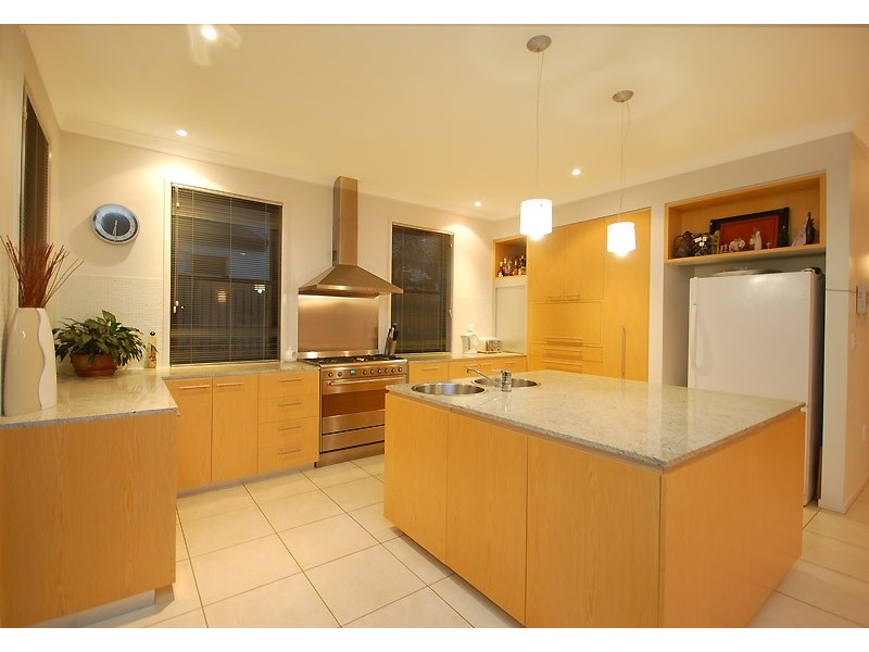 2/53 Paragon Street, Yeronga QLD 4104