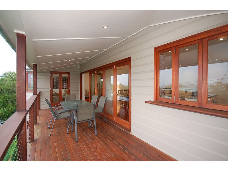 7B  Rosary Crescent, Highgate Hill QLD 4101