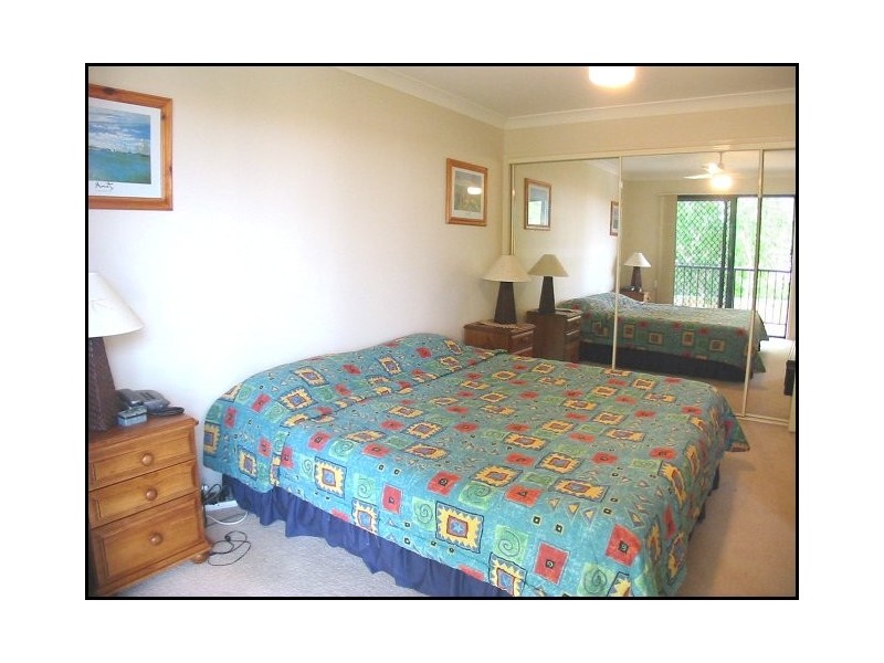 11/7  Nev Close, Wishart QLD 4122